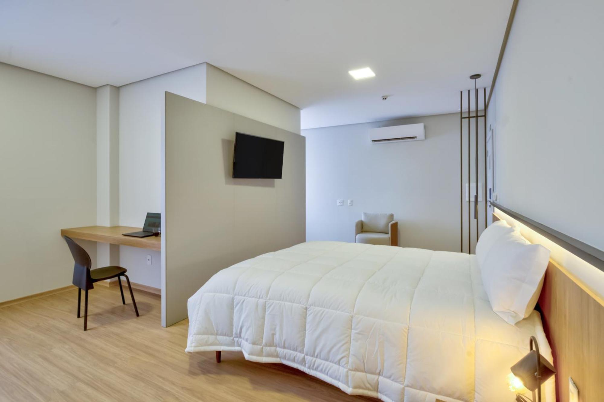 Comfort Hotel Serra Da Canastra São João Batista do Glória Buitenkant foto