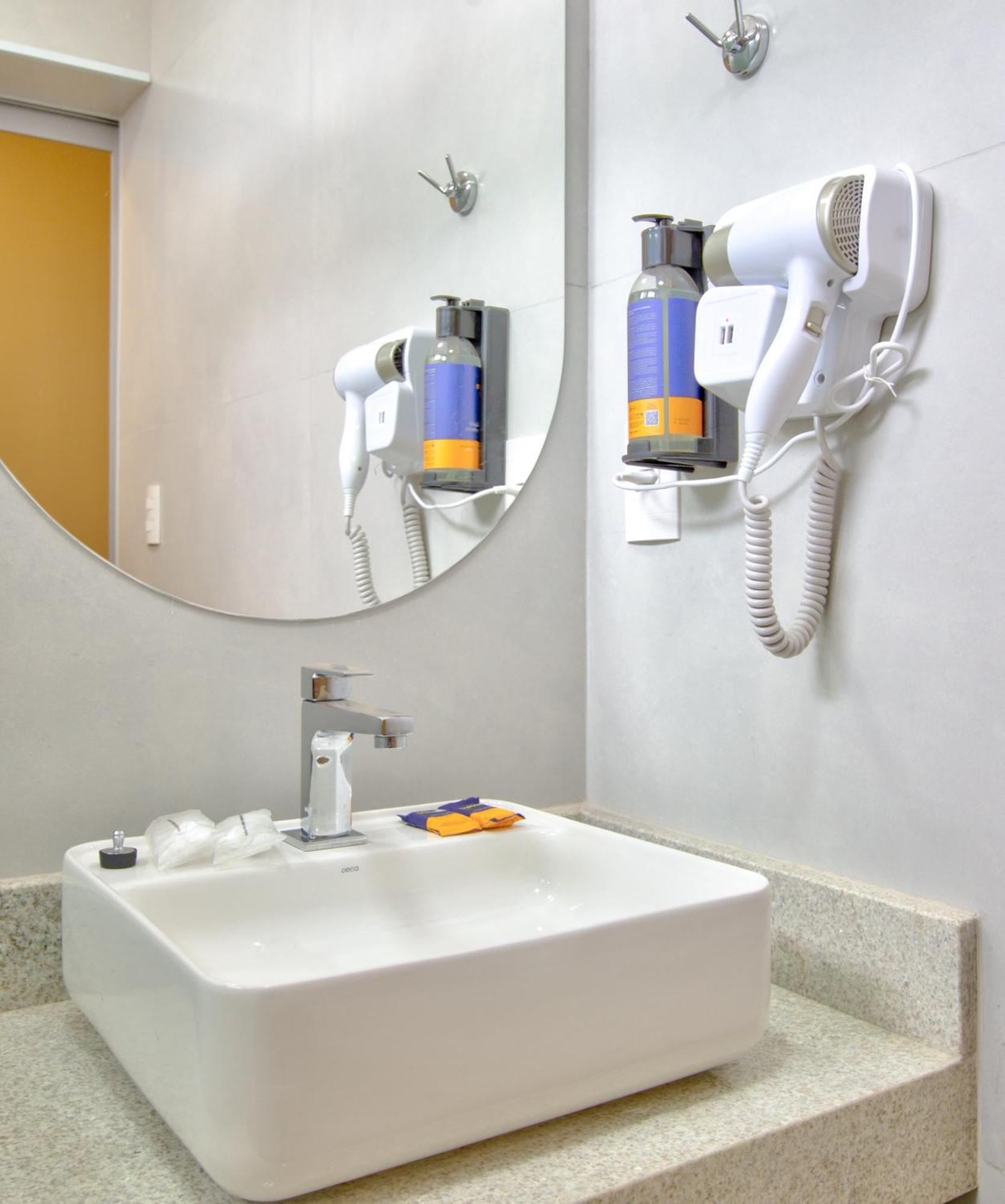 Comfort Hotel Serra Da Canastra São João Batista do Glória Buitenkant foto