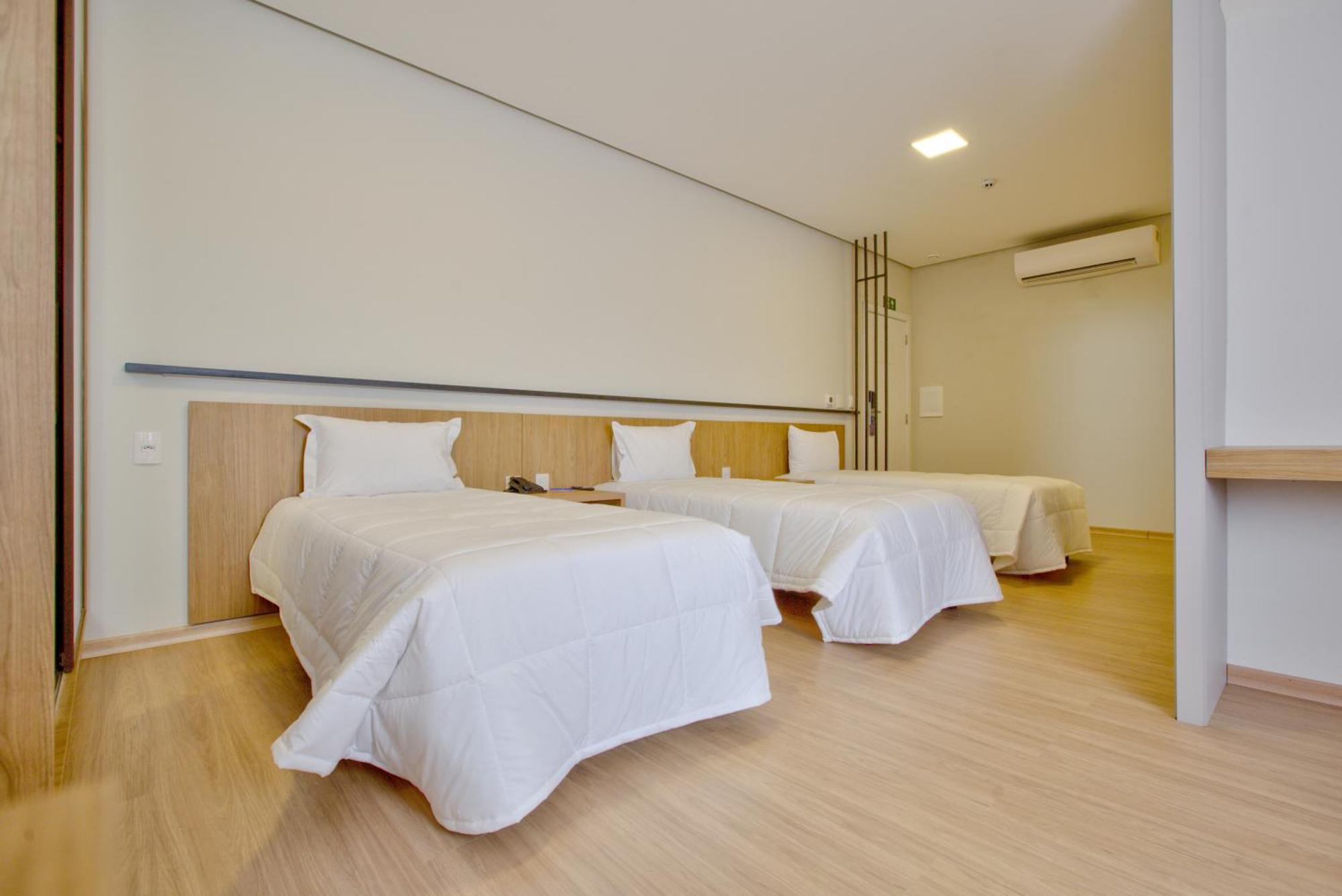Comfort Hotel Serra Da Canastra São João Batista do Glória Buitenkant foto