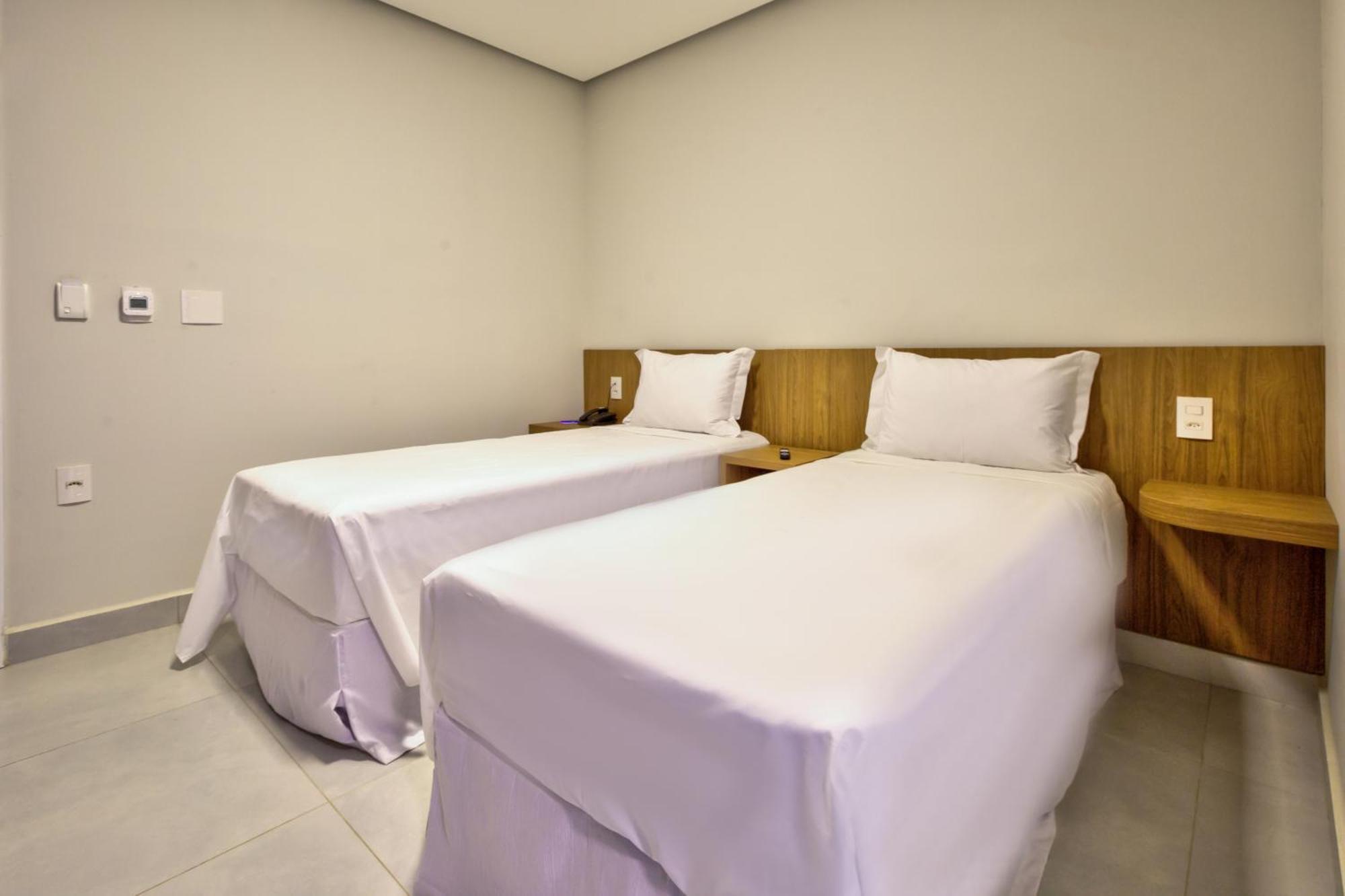 Comfort Hotel Serra Da Canastra São João Batista do Glória Buitenkant foto