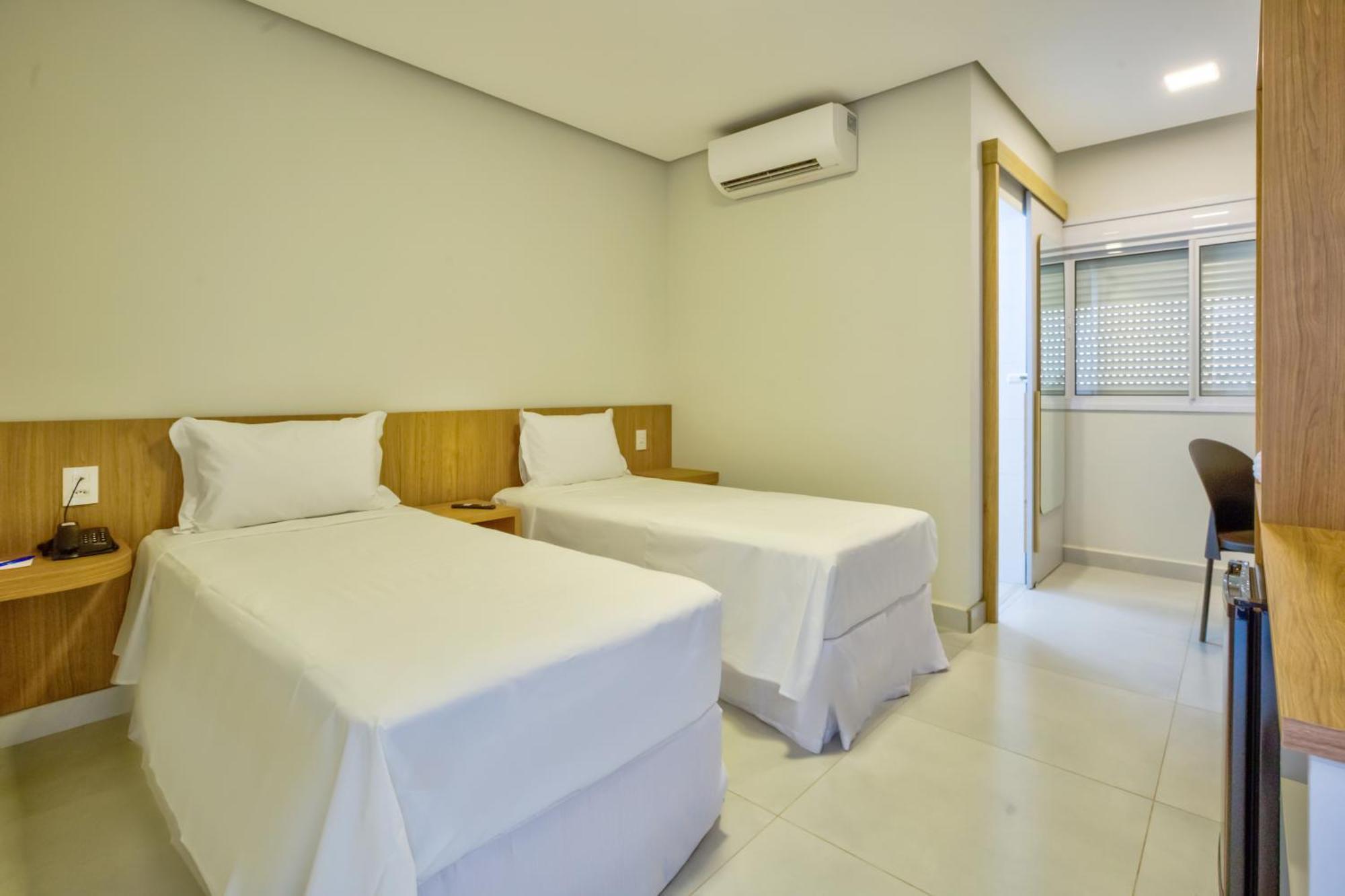 Comfort Hotel Serra Da Canastra São João Batista do Glória Buitenkant foto